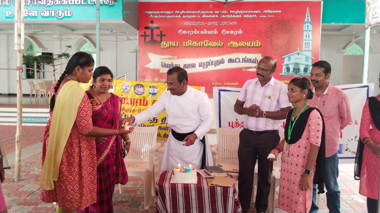 புத்தகம் வாசிப்பு  விழிப்புணர்வு  முகாம் :