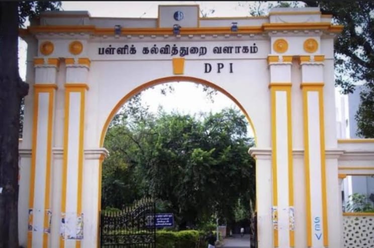 பள்ளிகளில் அக்டோபர் – 2 காந்தி ஜெயந்தி தினத்தில் கிராம சபைக் கூட்டம்: ஆசிரியர்கள் பங்கேற்க அனைத்து முதன்மை கல்வி அலுவலர்களுக்கு பள்ளிக் கல்வித் துறை சுற்றறிக்கை