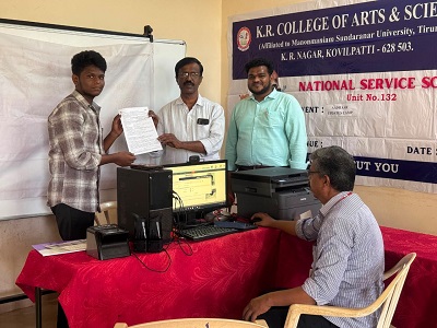 கோவில்பட்டி கே.ஆர்.கலை மற்றும் அறிவியல் கல்லூரியில் ஆதார் புதுப்பிக்கும் சிறப்புமுகாம் !